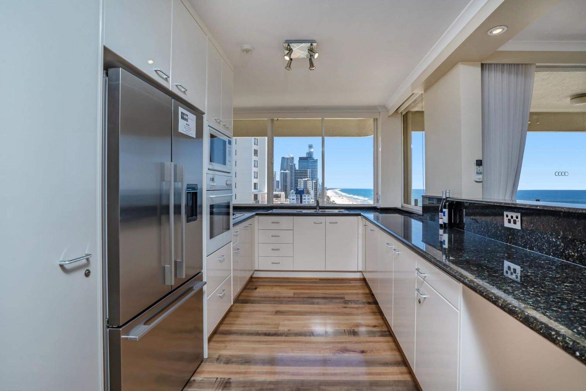 Dorchester On The Beach Gold Coast Eksteriør billede