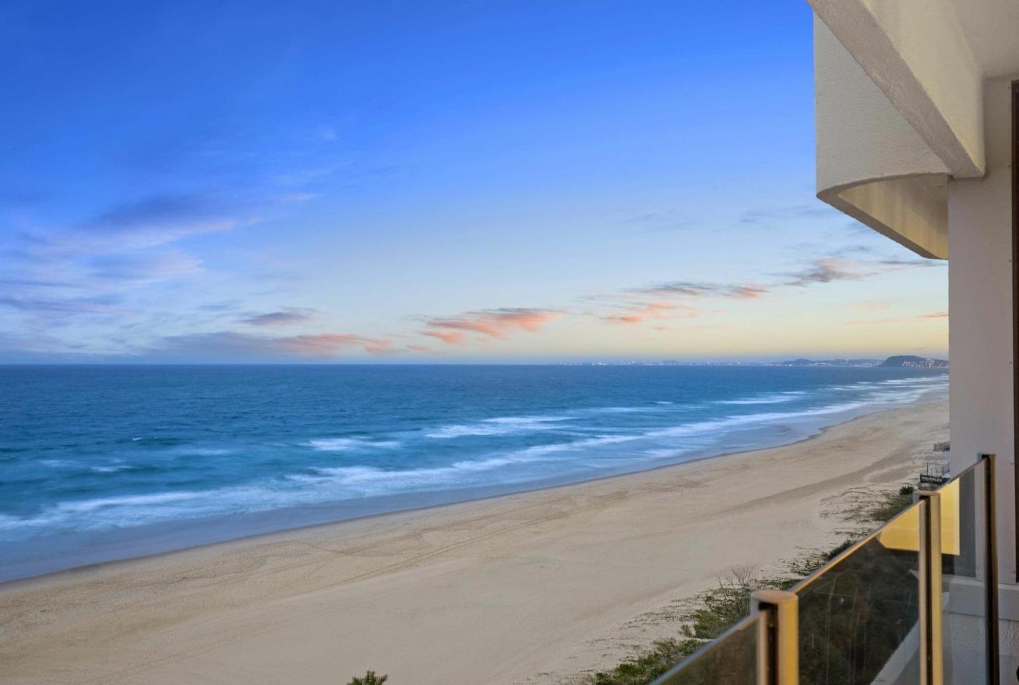 Dorchester On The Beach Gold Coast Eksteriør billede