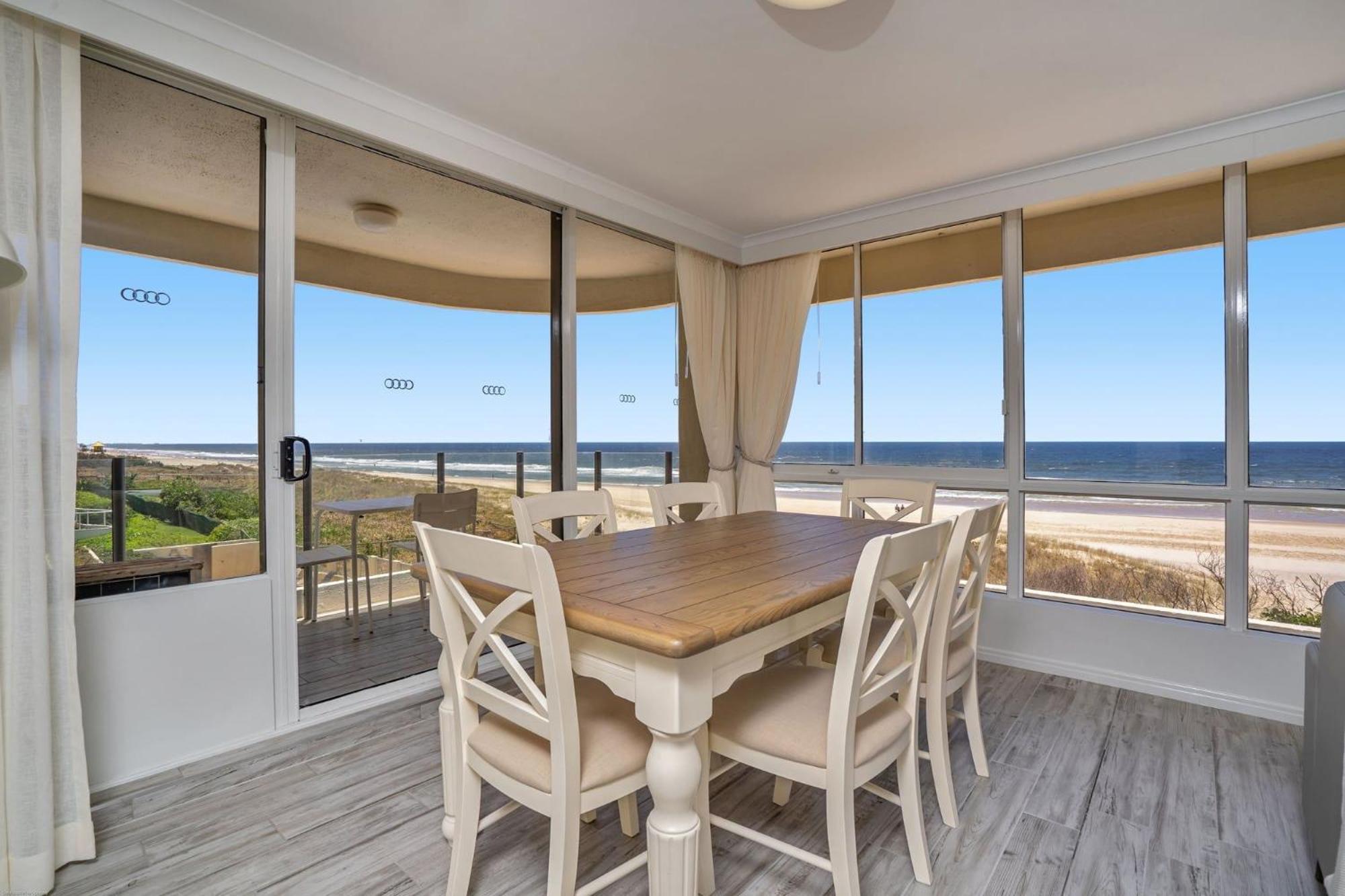 Dorchester On The Beach Gold Coast Eksteriør billede